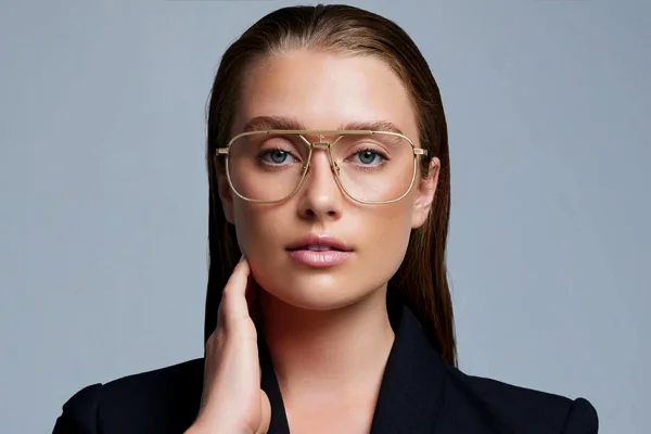 عینک بدون نمره